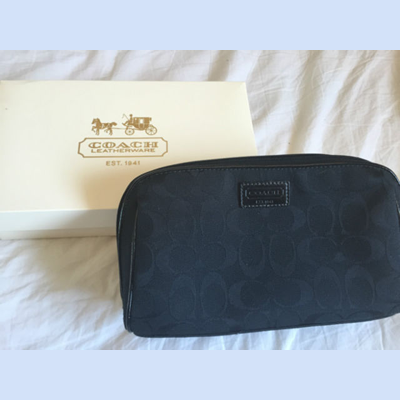 Picture of Coach Makeup Case Free
