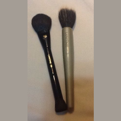 Picture of Lancome Cheek 25 and Contour 3 Makeup Brush Used Free